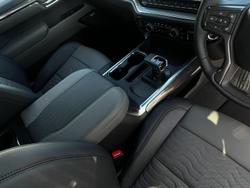 2025 Chevrolet Silverado 1500 ZR2 W/Tech Pack T1 MY24 4X4 Black