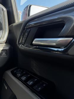 2025 Chevrolet Silverado 1500 ZR2 W/Tech Pack T1 MY24 4X4 Black