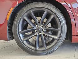 2021 Chrysler 300 SRT Core LX MY21 Velvet Red
