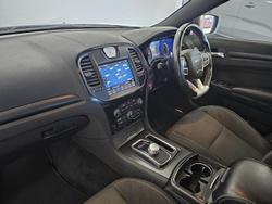 2021 Chrysler 300 SRT Core LX MY21 Velvet Red