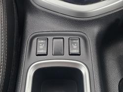 2022 Nissan Navara ST-X D23 MY21.5 4X4 Dual Range Brilliant Silver