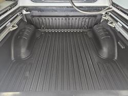 2022 Nissan Navara ST-X D23 MY21.5 4X4 Dual Range Brilliant Silver