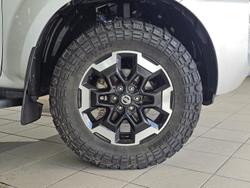 2022 Nissan Navara ST-X D23 MY21.5 4X4 Dual Range Brilliant Silver