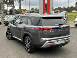 2023 Nissan
PATHFINDER TI-L