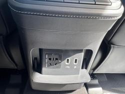 2025 LDV D90 Executive