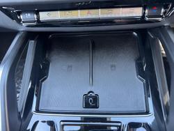 2025 LDV D90 Executive