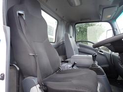 2018 ISUZU FRR 107-210