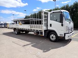 2018 ISUZU FRR 107-210