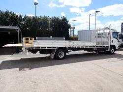 2018 ISUZU FRR 107-210
