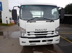 2018 ISUZU FRR 107-210