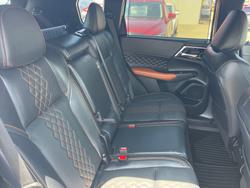 2023 Mitsubishi Outlander Exceed Tourer