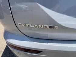2023 Mitsubishi Outlander Exceed Tourer