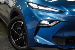 2025 MG
                MGS5 EV Essence 49