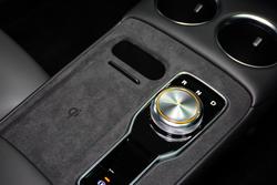 2025 MG
                MGS5 EV Essence 49