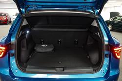 2025 MG
                MGS5 EV Essence 49