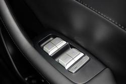 2025 MG
                MGS5 EV Essence 49