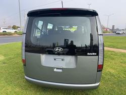 2022 Hyundai STARIA