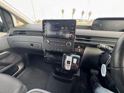 2022 Hyundai STARIA