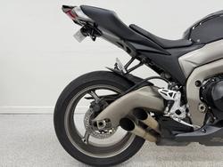 Suzuki 2011 SUZUKI 1000CC GSXR-1000L1 Black