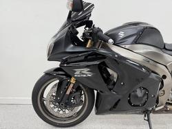 Suzuki 2011 SUZUKI 1000CC GSXR-1000L1 Black