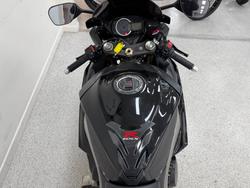 Suzuki 2011 SUZUKI 1000CC GSXR-1000L1 Black