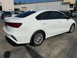 2024 KIA
CERATO S