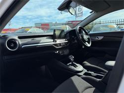 2024 KIA
CERATO S