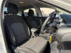 2024 KIA
CERATO S
