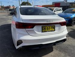 2024 KIA
CERATO S