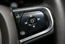 2021 Volvo
                XC60 D4 Inscription