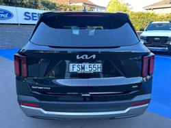 2024 Kia Sorento Sport