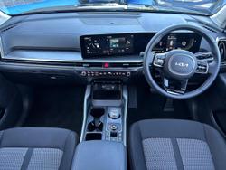 2024 Kia
Sorento Sport