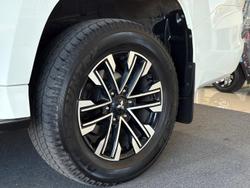 2022 Mitsubishi Pajero Sport Exceed