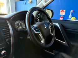 2022 Mitsubishi Pajero Sport Exceed