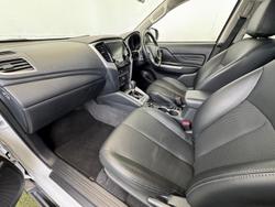 2023 Mitsubishi Triton Xtreme