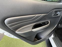 2023 Mitsubishi Triton Xtreme