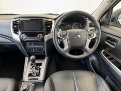 2023 Mitsubishi Triton Xtreme