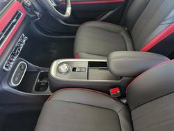 2025 GWM
                Ora GT