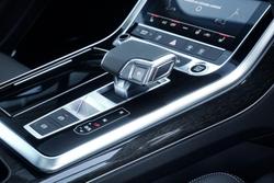 2025 Audi Q7 55 TFSI S line