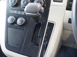 2020 Toyota Hiace Commuter GL