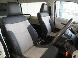 2020 Toyota Hiace Commuter GL