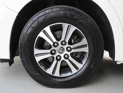 2020 Toyota Hiace Commuter GL