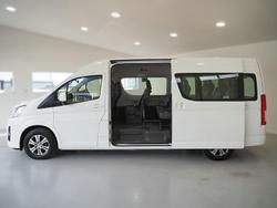 2020 Toyota Hiace Commuter GL