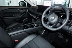 2025 Nissan
X-TRAIL N-TREK