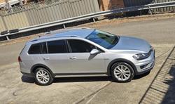 2016 Volkswagen Golf Alltrack 132TSI 7 MY16 Four Wheel Drive Reflex Silver