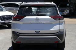2025 Nissan
                X-TRAIL ST