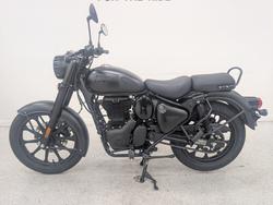 2025 Royal Enfield CLASSIC 350 DARK Black