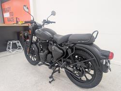 2025 Royal Enfield CLASSIC 350 DARK Black
