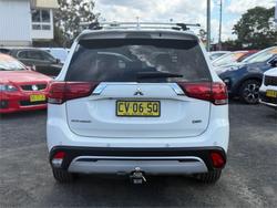 2019 MITSUBISHI
                OUTLANDER LS 7 SEAT (AWD)