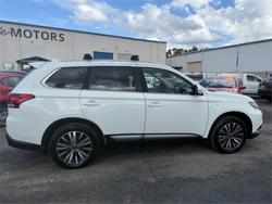 2019 MITSUBISHI
                OUTLANDER LS 7 SEAT (AWD)